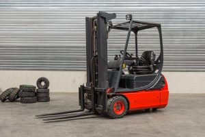 Truck utanför verkstaden